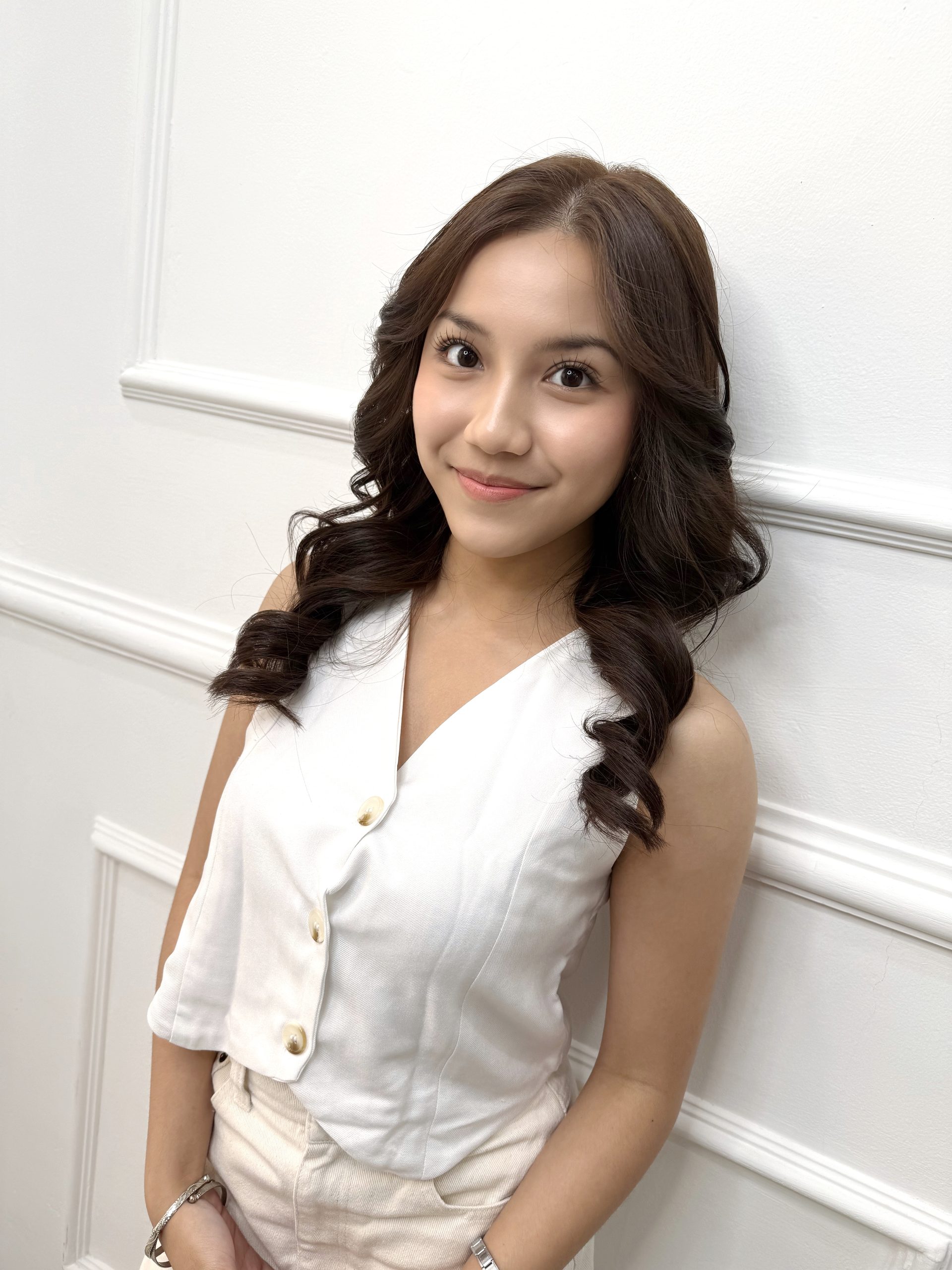 Curl Cut × Beige Color