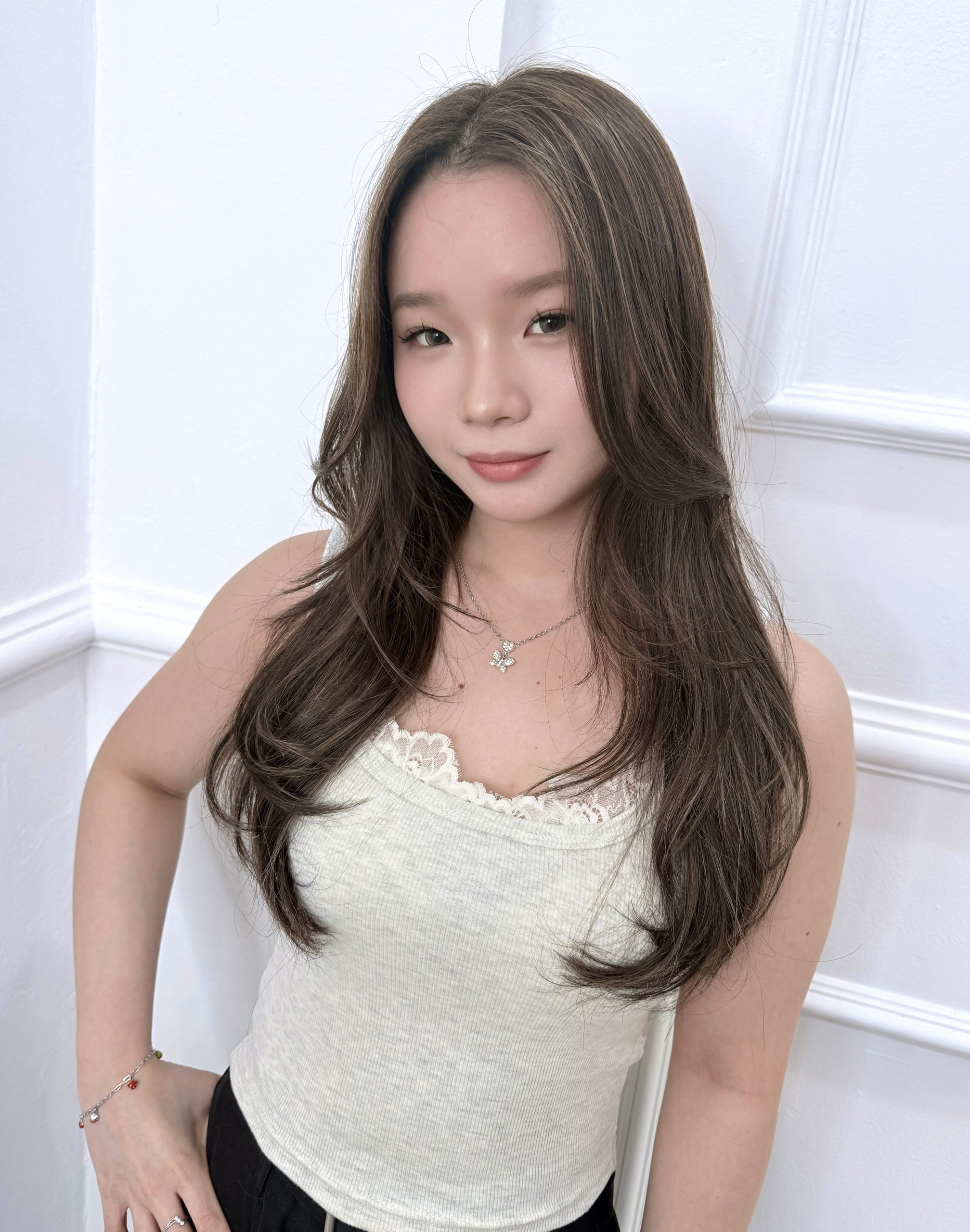 Layer Cut × Ash Brown Highlights